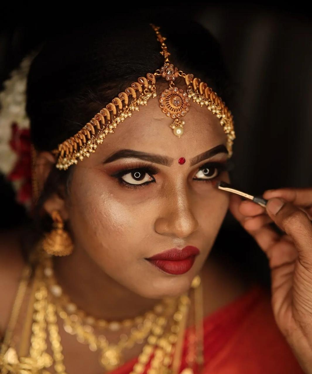 GLOW WELL TIRUR